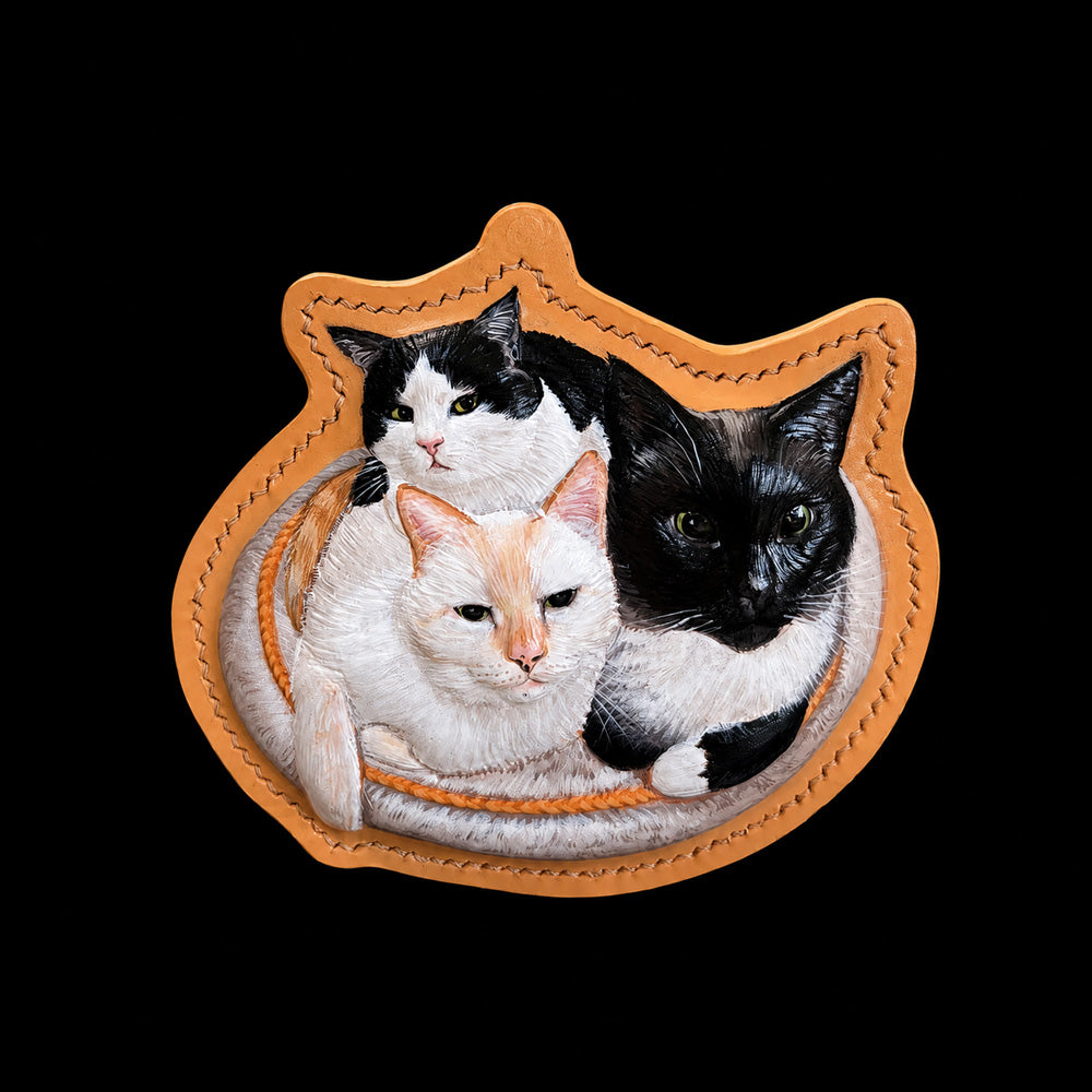 Custom Multi-Cat Full-Body Leather Portrait